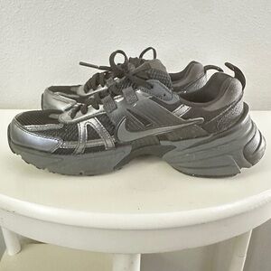 Nike V2K Run